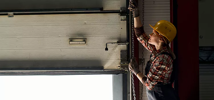 Addressing Common Garage Door Stoppage Issues in Beverly Hills, CA